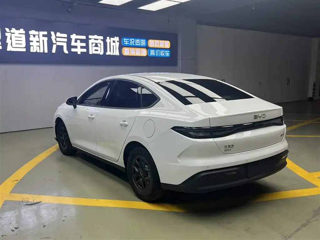 BYD Seal 05 DM-i — фото 7