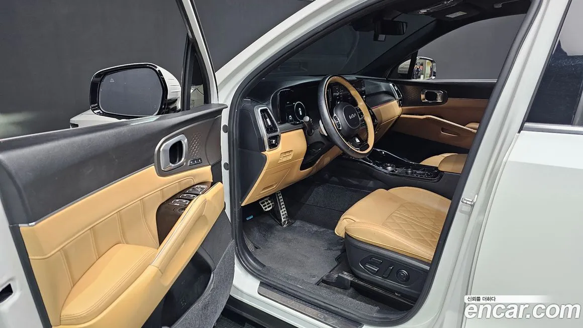 Kia Sorento — фото 7