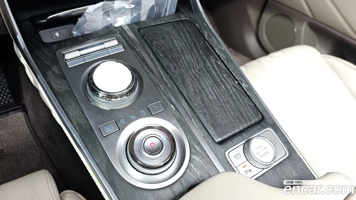 Genesis GV80 — фото 10