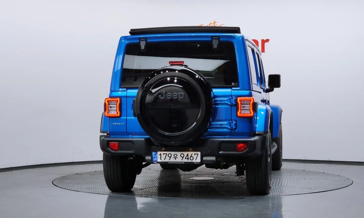 Jeep Wrangler — фото 5