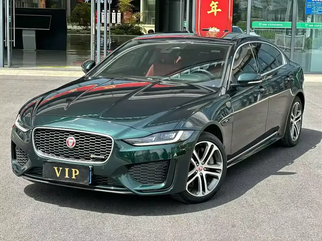 Jaguar XEL — фото 1