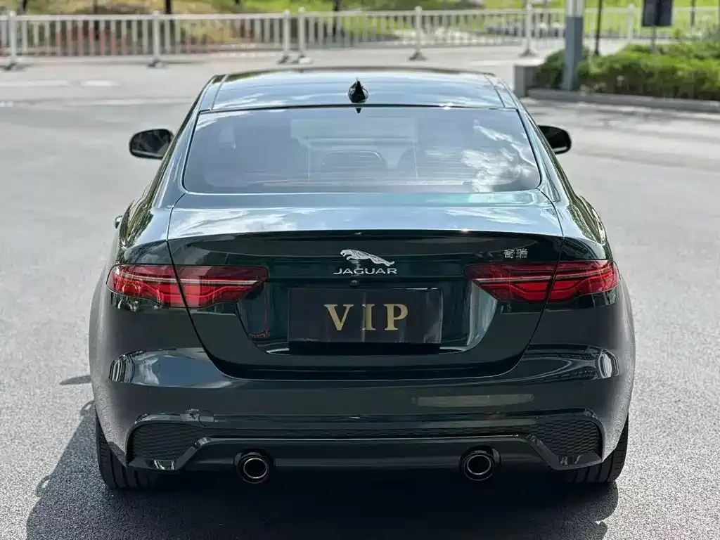 Jaguar XEL — фото 2