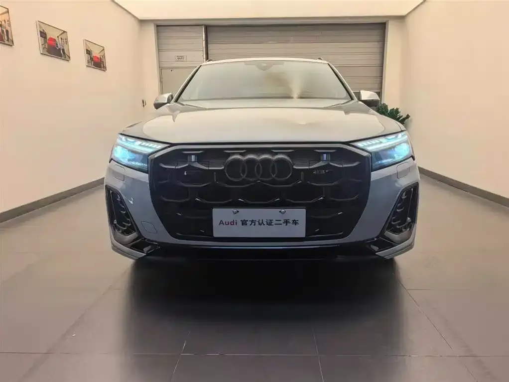 Audi SQ7 — фото 4