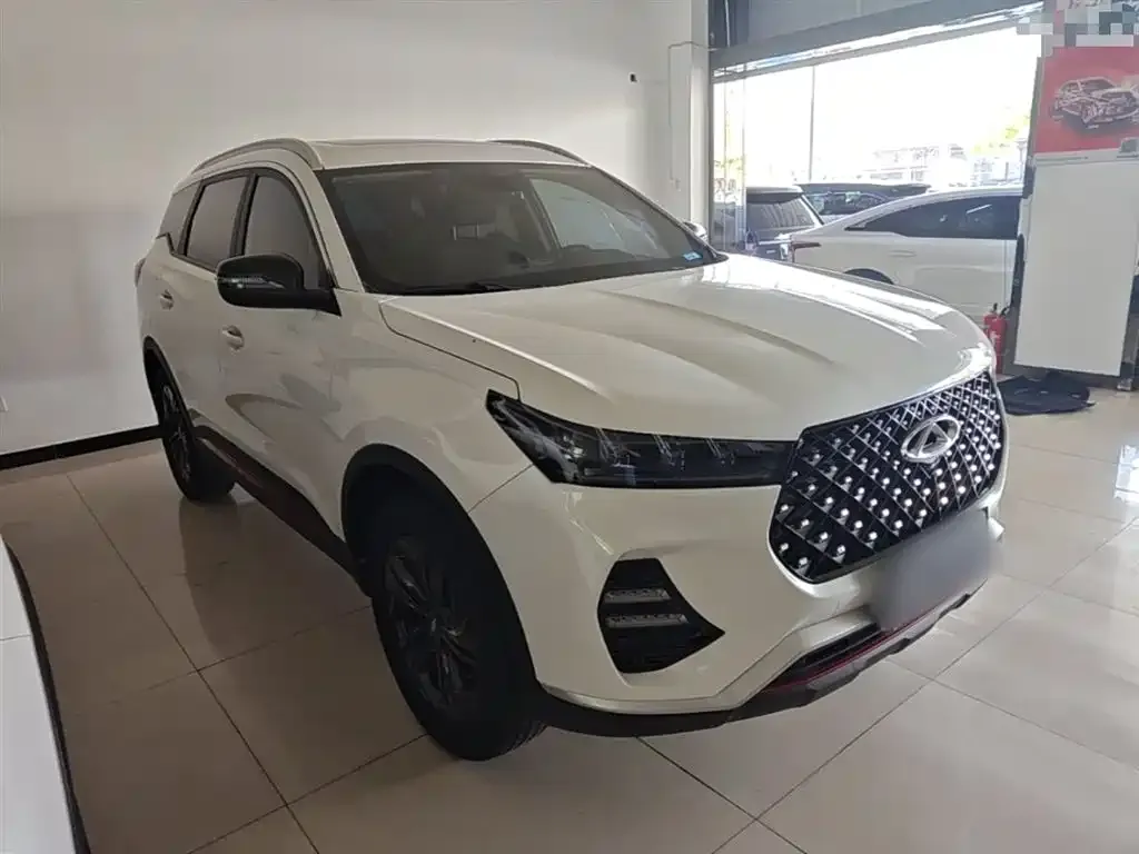 Chery Tiggo 7 — фото 8
