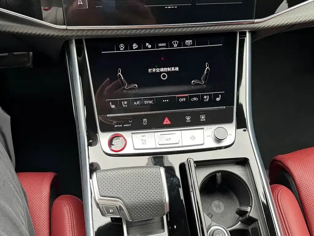 Audi SQ7 — фото 2