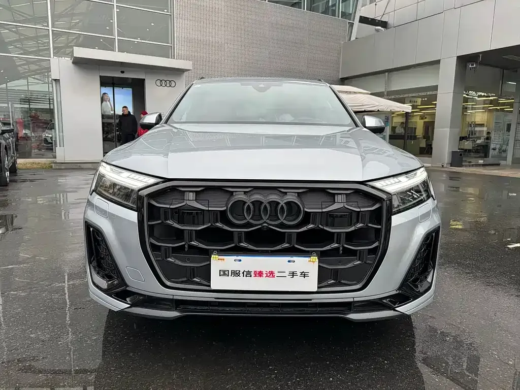 Audi SQ7 — фото 6