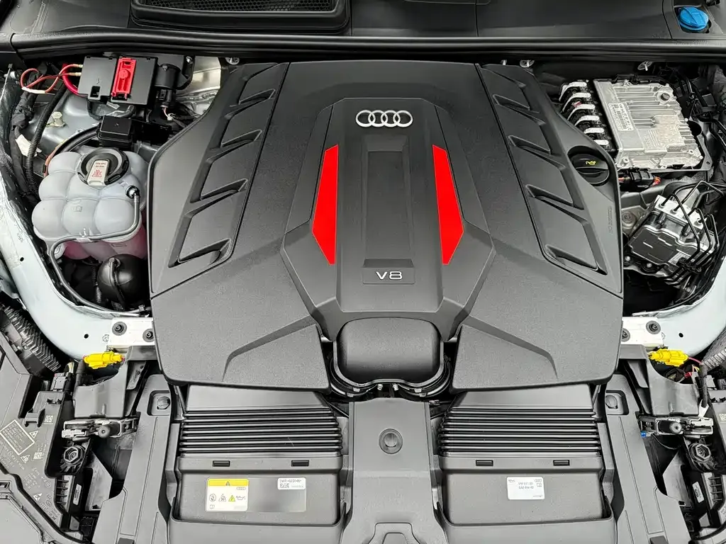 Audi SQ7 — фото 5