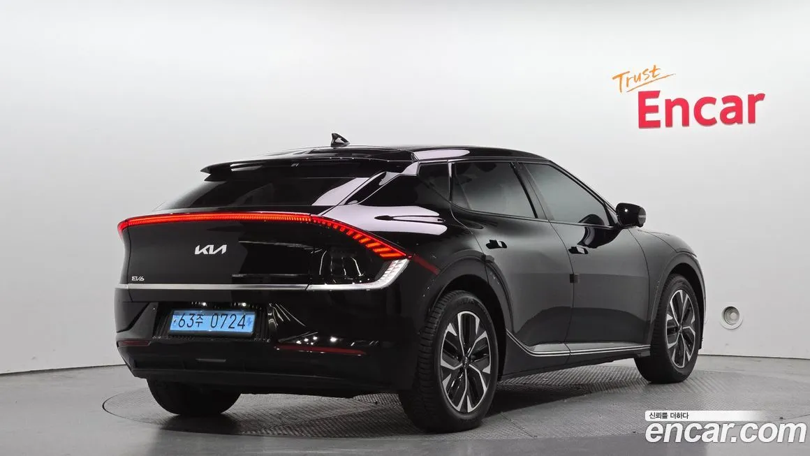 Kia EV6 — фото 2