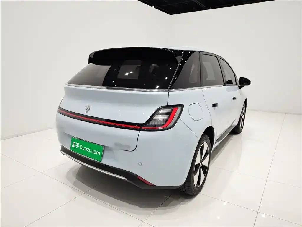 Baojun Yunduo — фото 3
