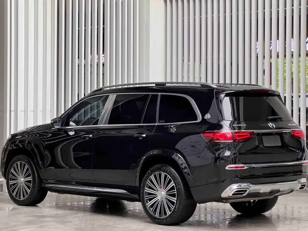 Mercedes-Benz GLS — фото 4