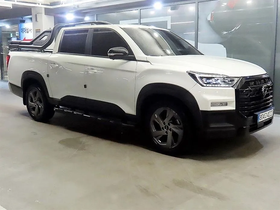 KG Mobility (Ssangyong) Rexton — фото 1