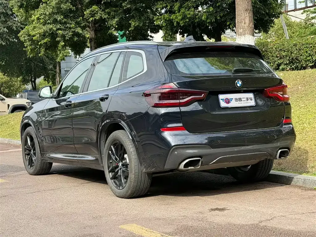 BMW X3 — фото 10