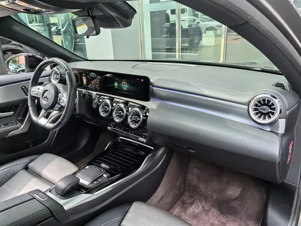 Mercedes-Benz A-Class AMG — фото 10
