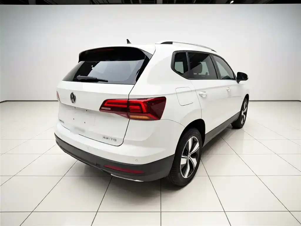 Volkswagen Tharu — фото 3
