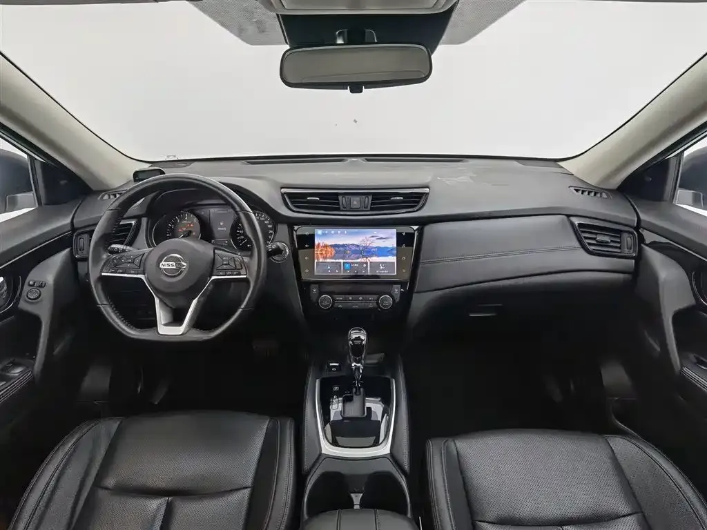 Nissan X-Trail — фото 10