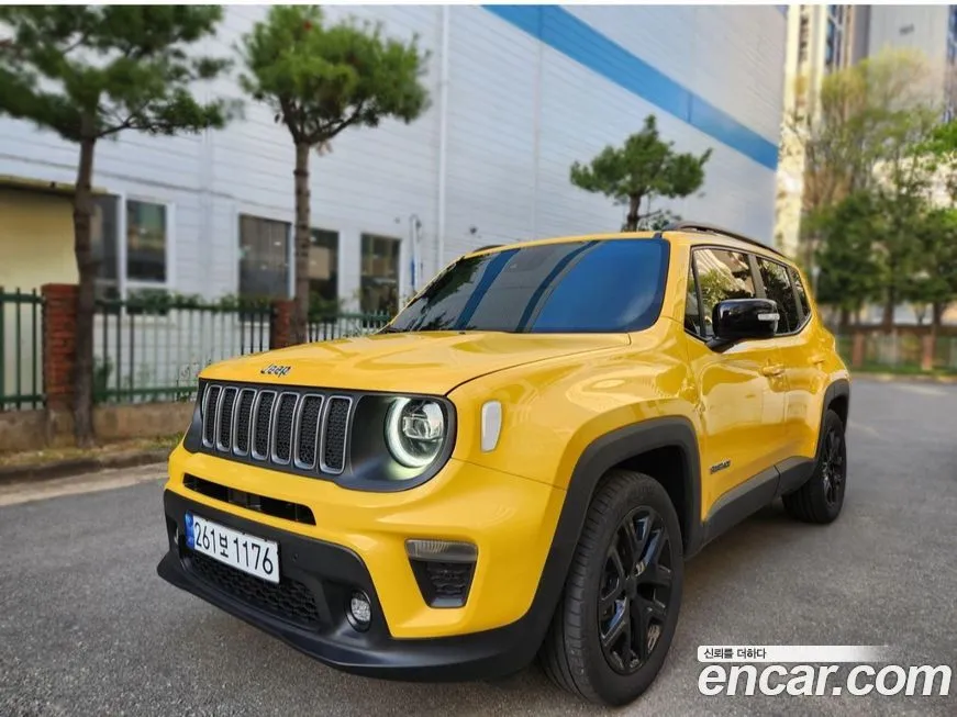 Jeep Renegade — фото 4