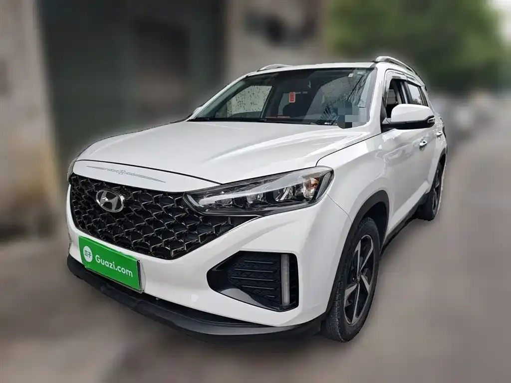 Hyundai ix35 — фото 1