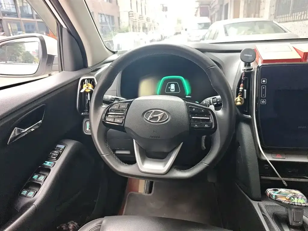 Hyundai ix35 — фото 10