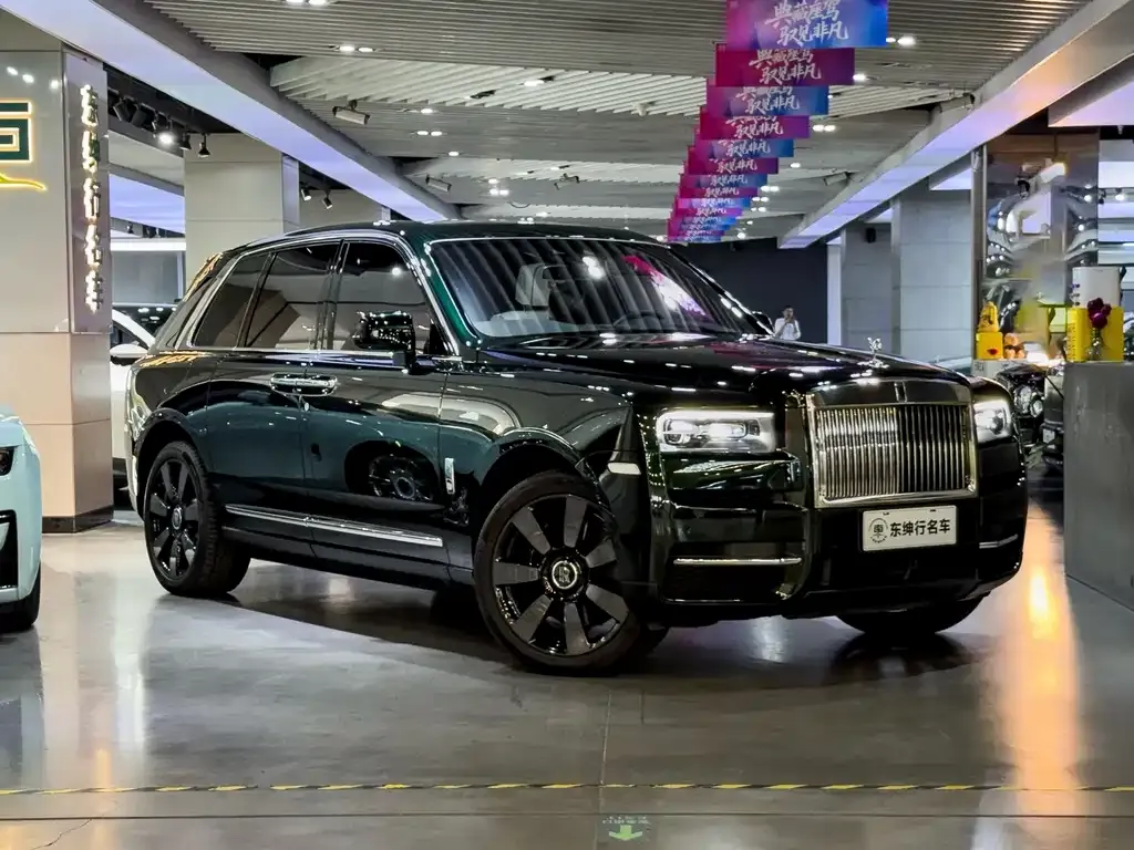 Rolls-Royce Cullinan — фото 5