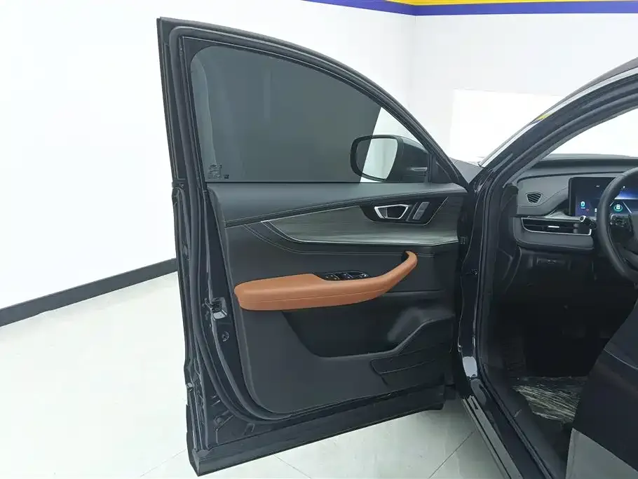 Chery Tiggo 8 PLUS — фото 2