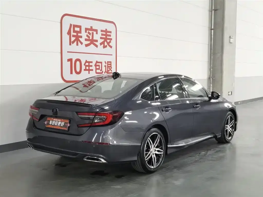 Honda Accord — фото 4