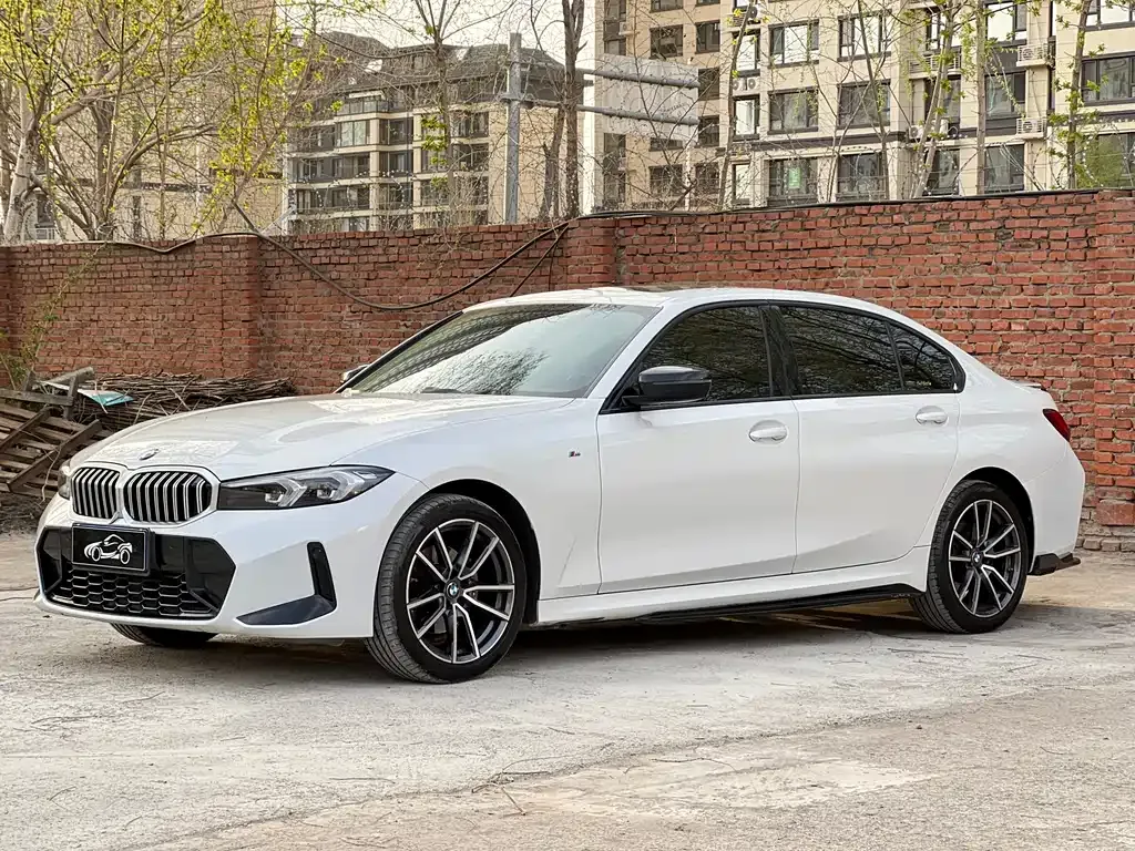 BMW 3 Series — фото 1