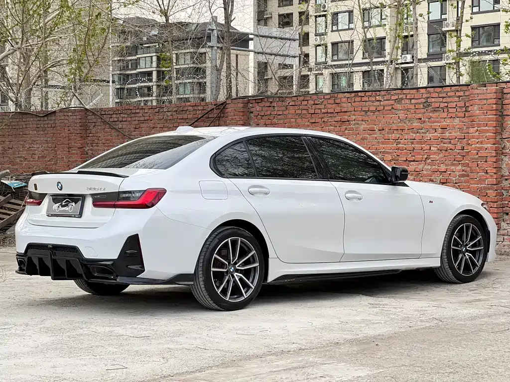 BMW 3 Series — фото 10