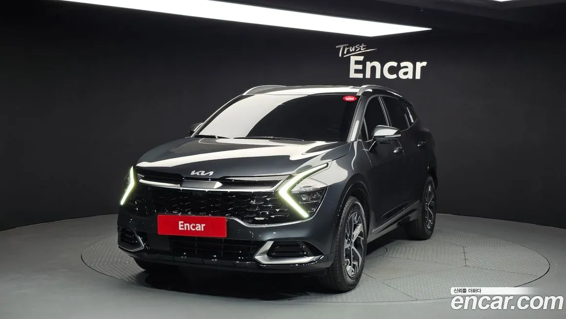 Kia Sportage — фото 1
