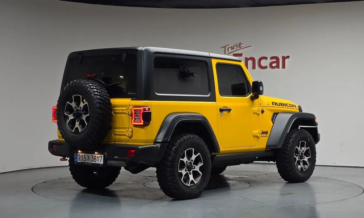 Jeep Wrangler — фото 9