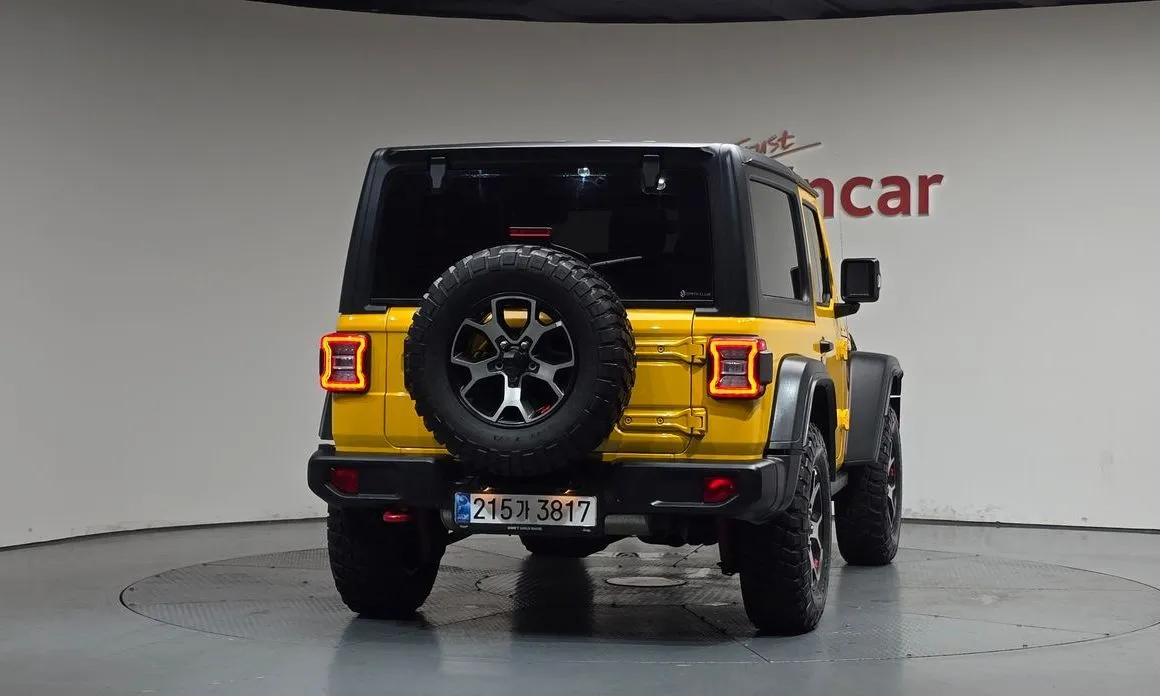 Jeep Wrangler — фото 6