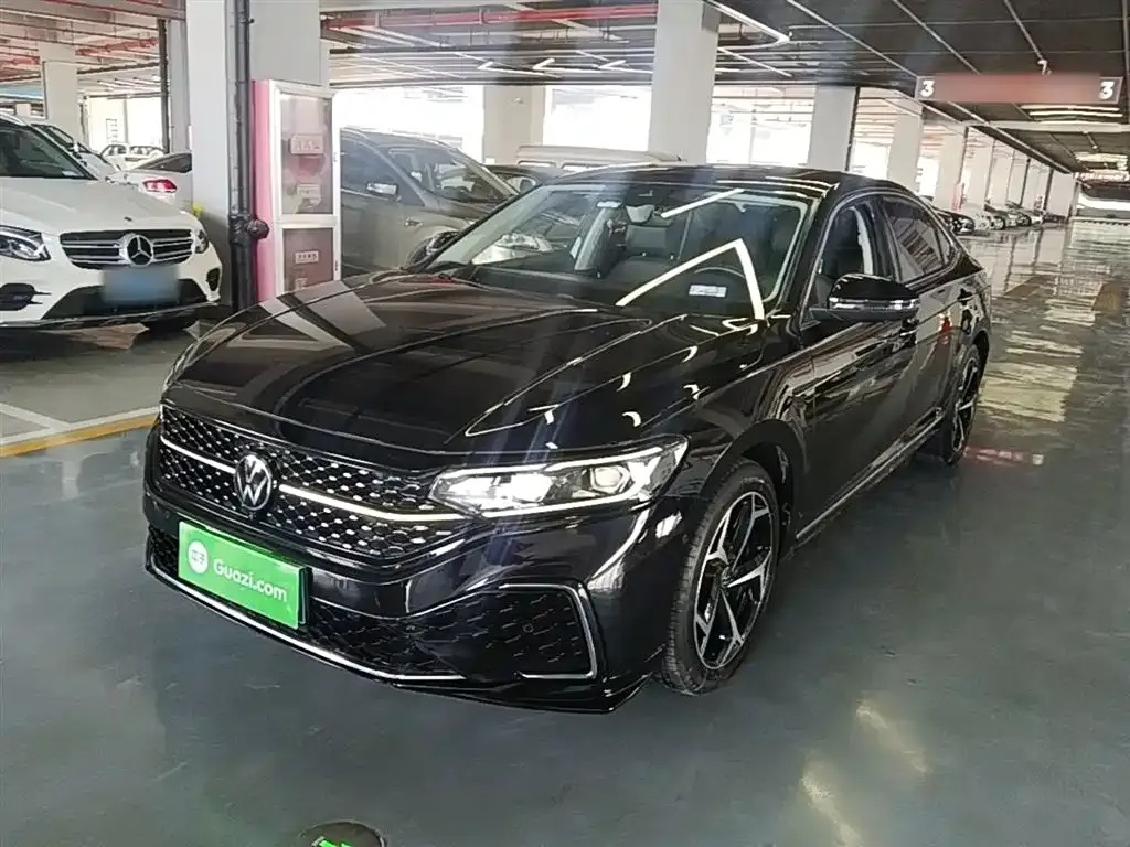 Volkswagen Passat — фото 5