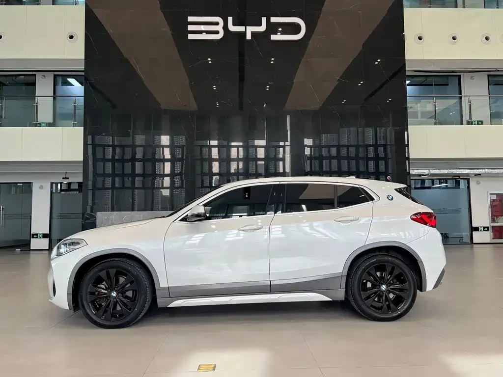 BMW X2 — фото 3