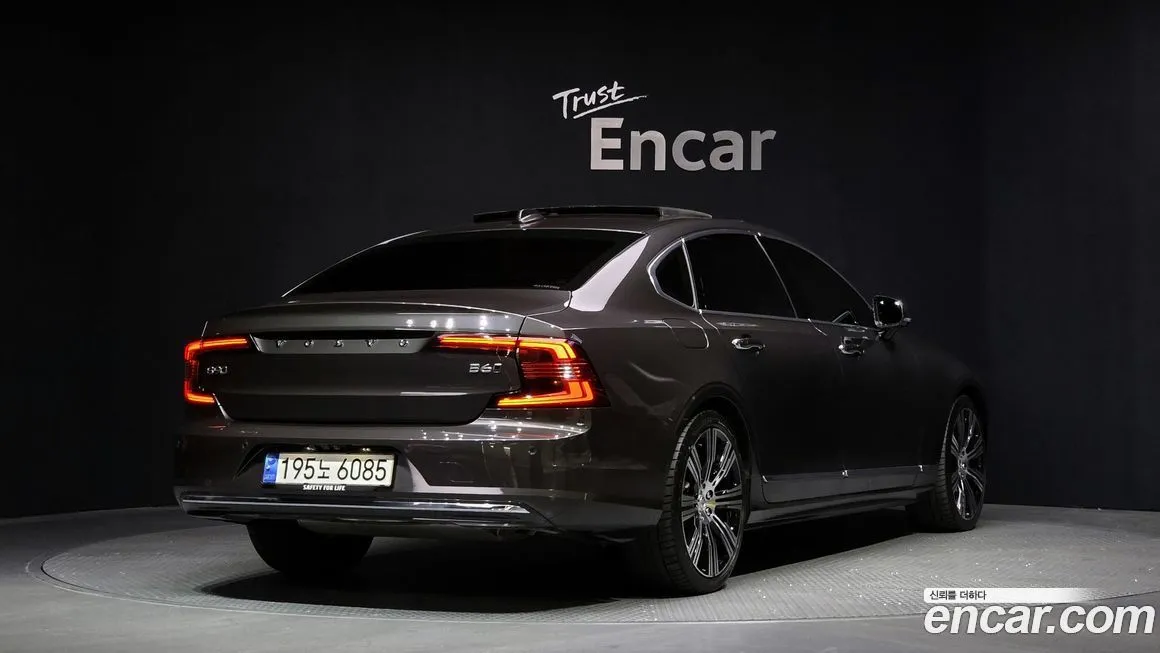 Volvo S90 — фото 2