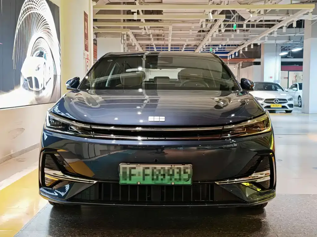 Geely Galaxy A7 — фото 4