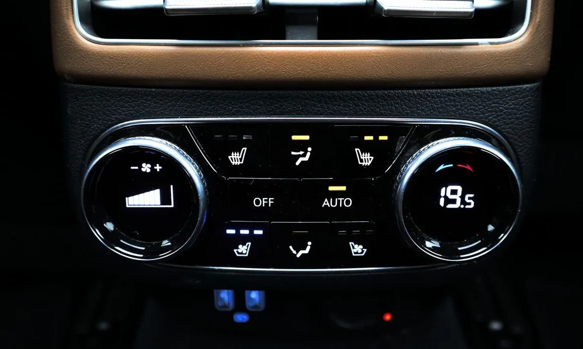 Genesis GV70 — фото 7