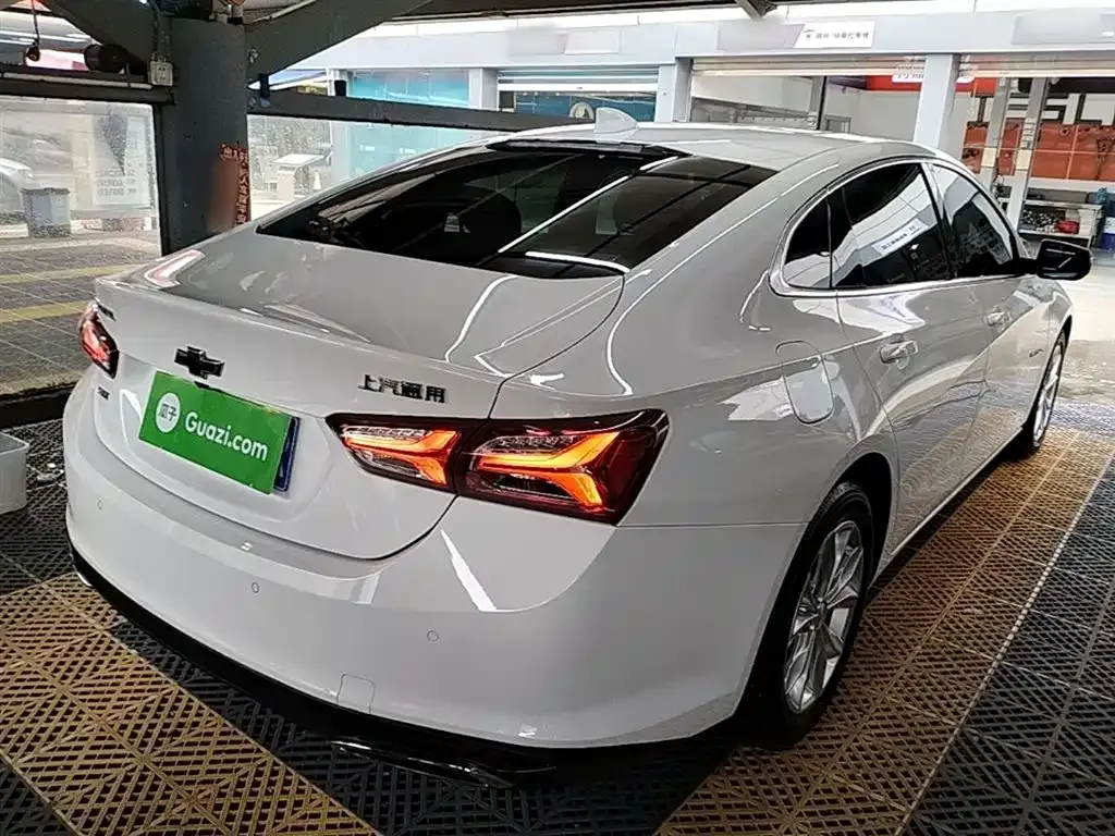 Chevrolet Malibu XL — фото 10