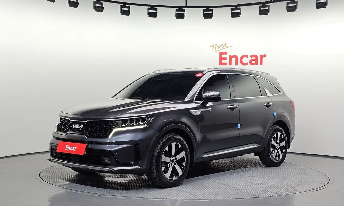 Kia Sorento — фото 1