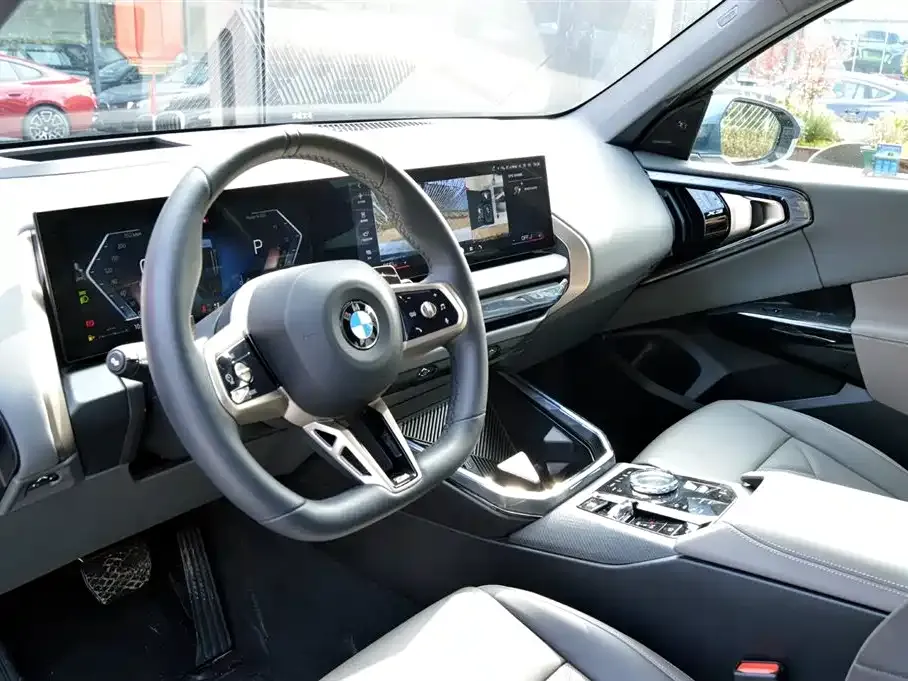 BMW X3 — фото 7