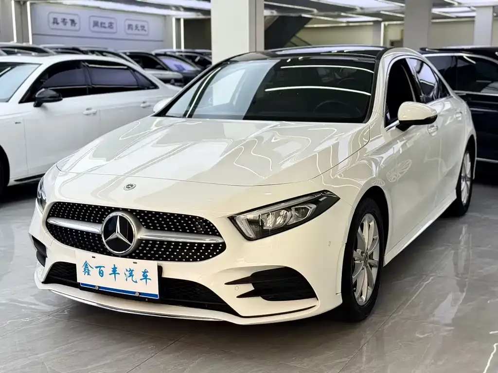 Mercedes-Benz A-Class — фото 1