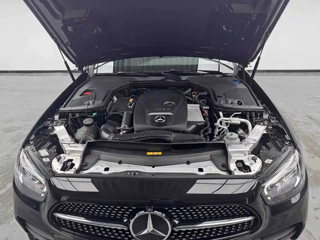 Mercedes-Benz E-Class New Energy — фото 5