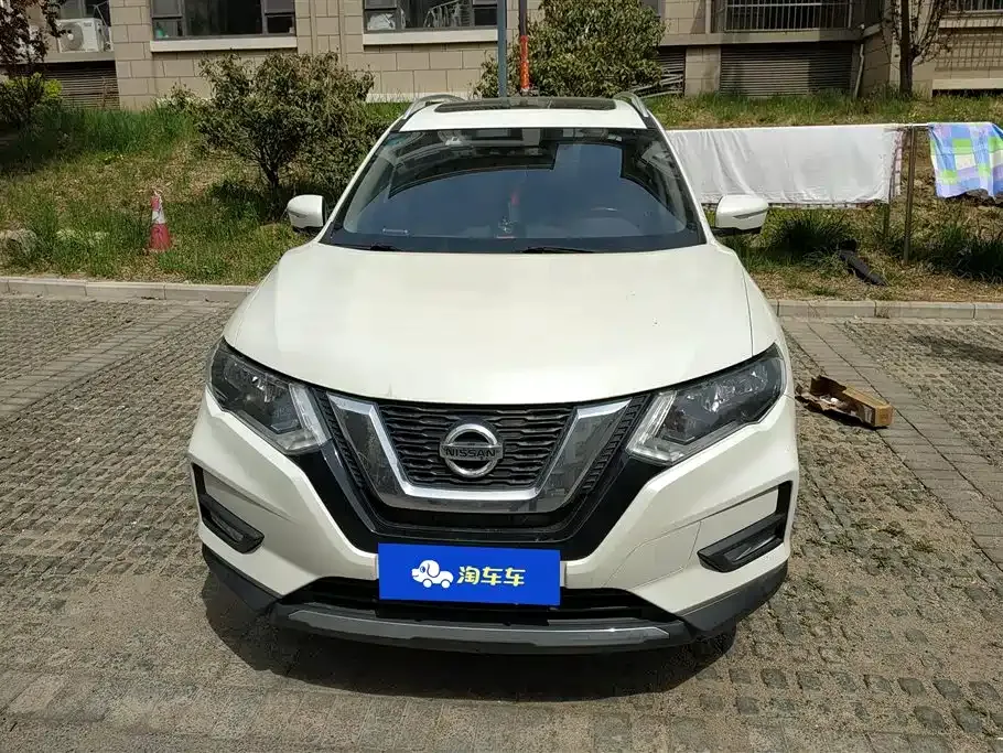 Nissan X-Trail — фото 10