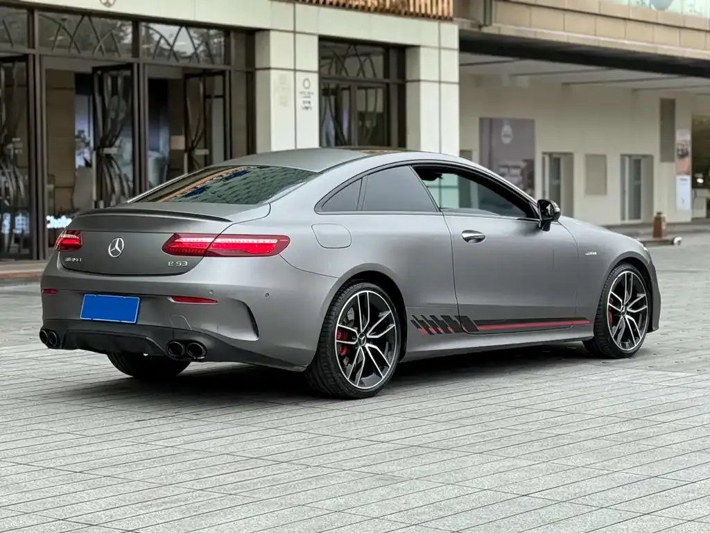 Mercedes-Benz E-Class AMG — фото 3