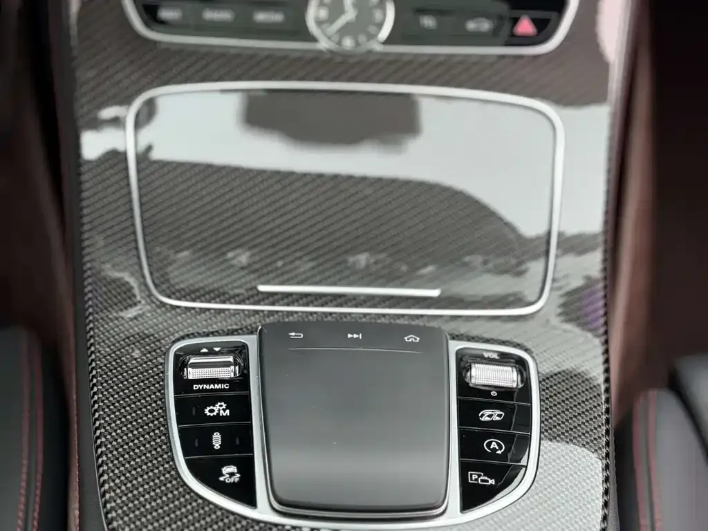 Mercedes-Benz E-Class AMG — фото 4