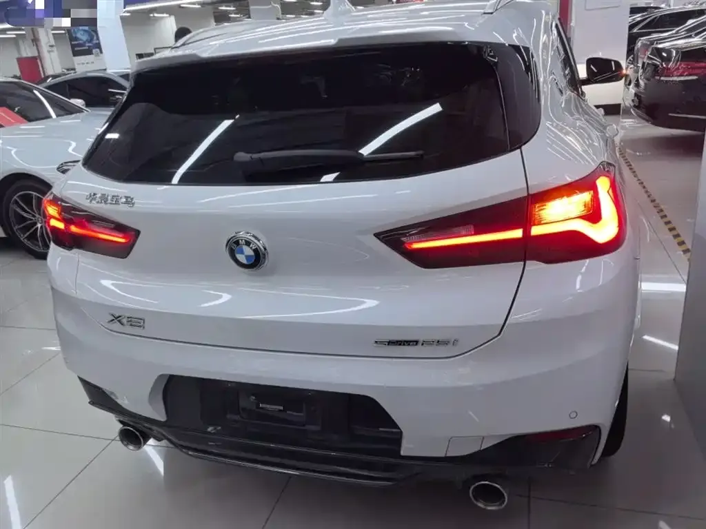 BMW X2 — фото 10