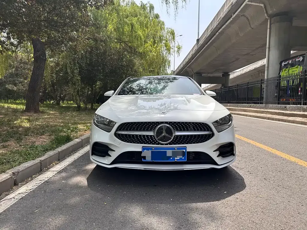Mercedes-Benz A-Class — фото 10