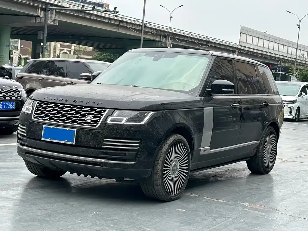 Land Rover Range Rover — фото 1