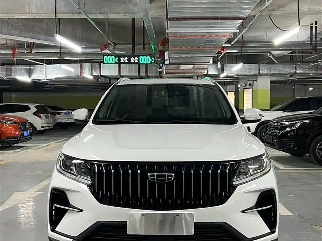 Geely Vision X6 — фото 3