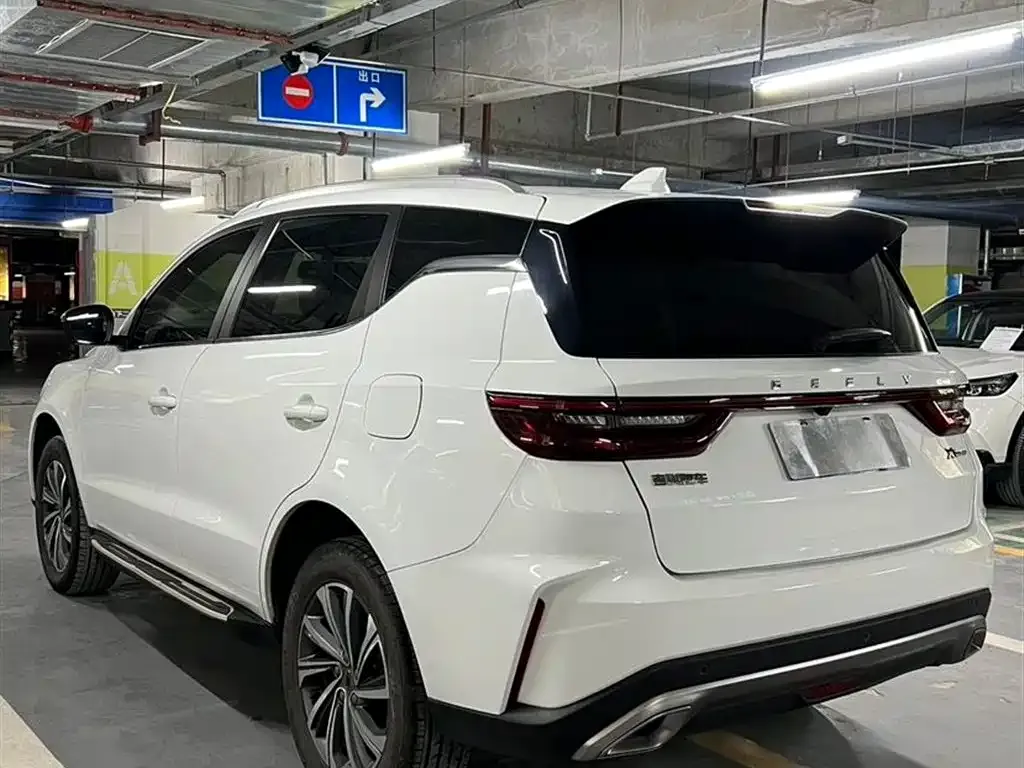 Geely Vision X6 — фото 7