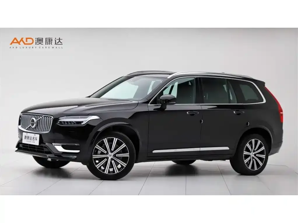 Volvo XC90 — фото 1