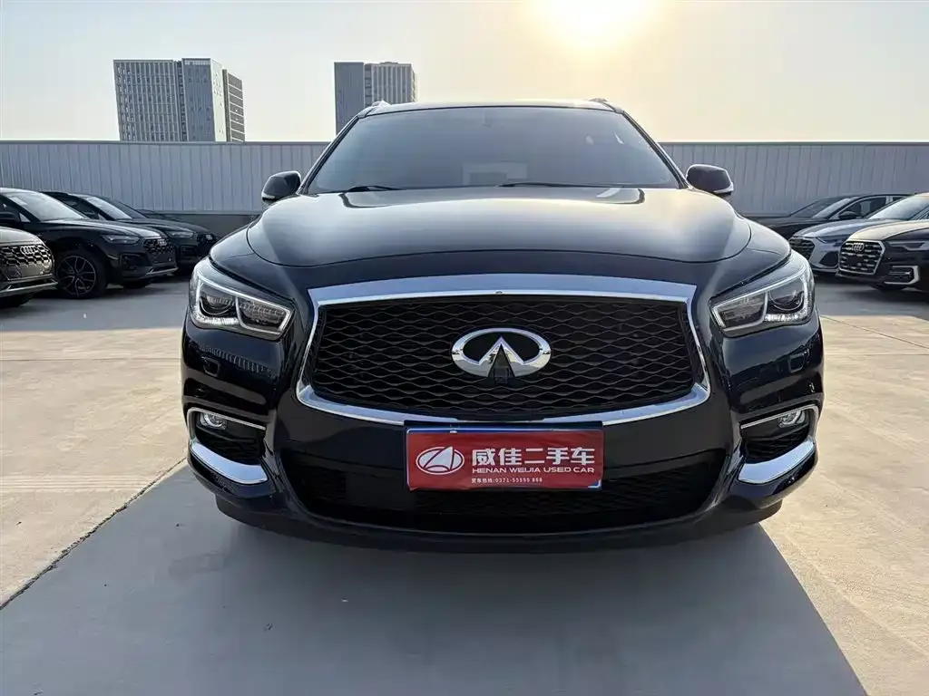 Infiniti QX60 (Import) — фото 9